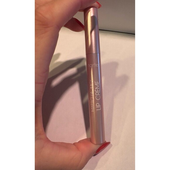 Tarte Maracuja Juicy Lip Creme - Picture 1 of 4